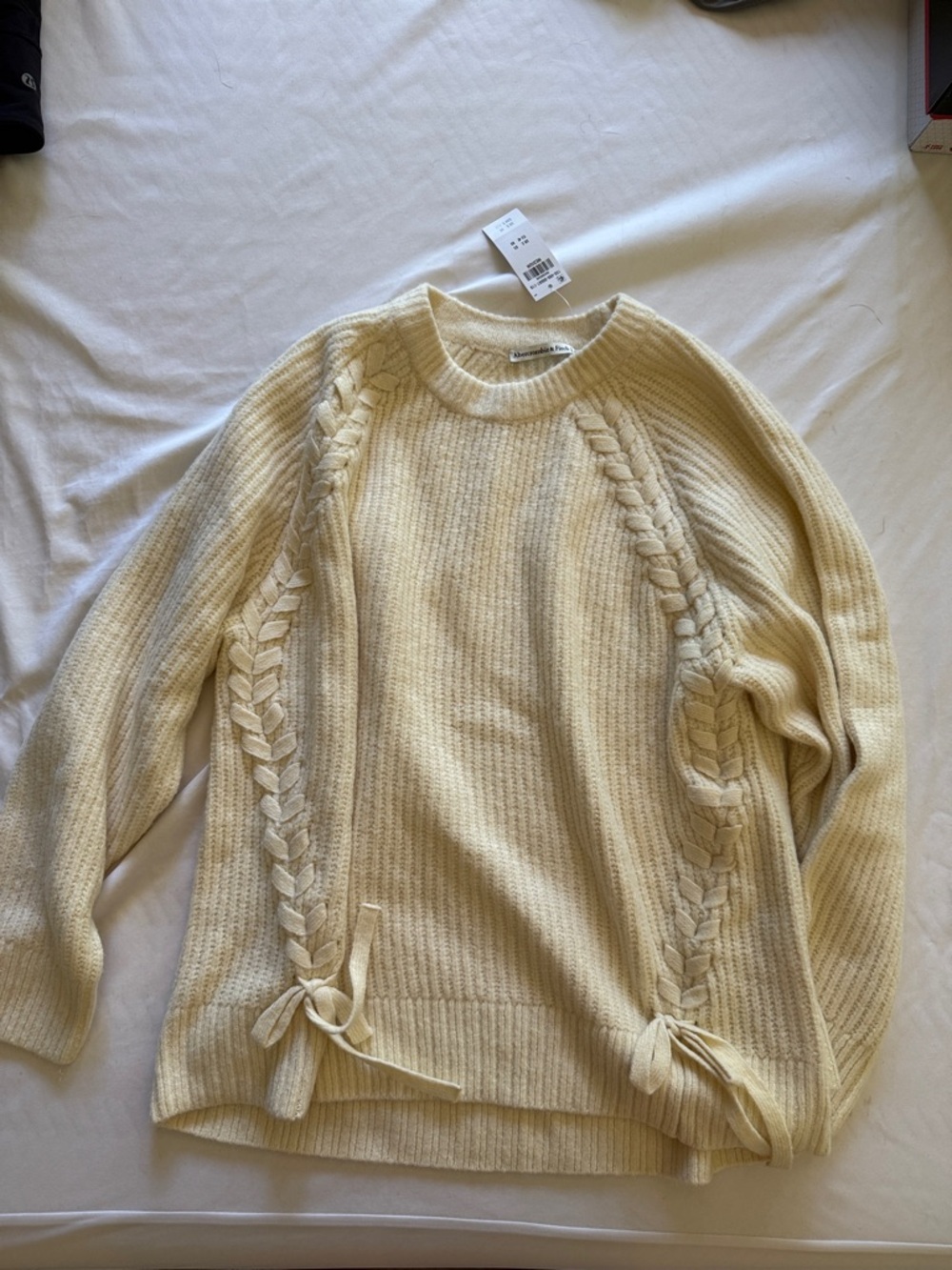 Cream Cable-Accent Women's Sweater - Abercrombie